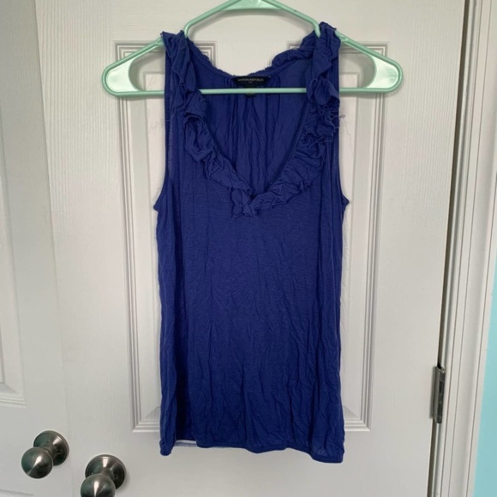 Banana Republic Ruffle V-Neck Tank Top Blue Size XS‎
